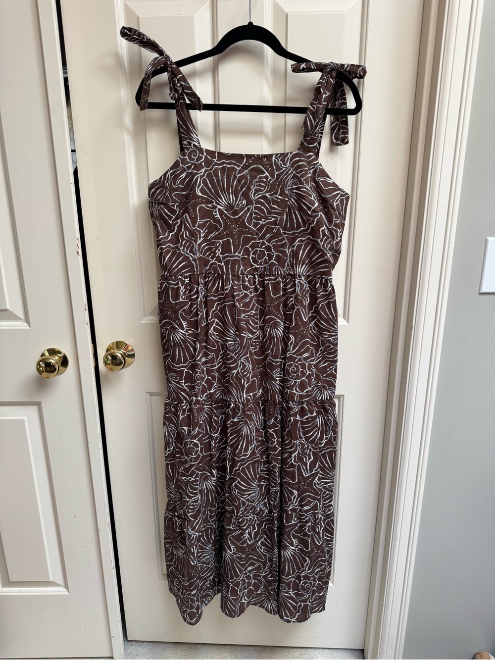 C&C California Betty Tiered Midi Dress